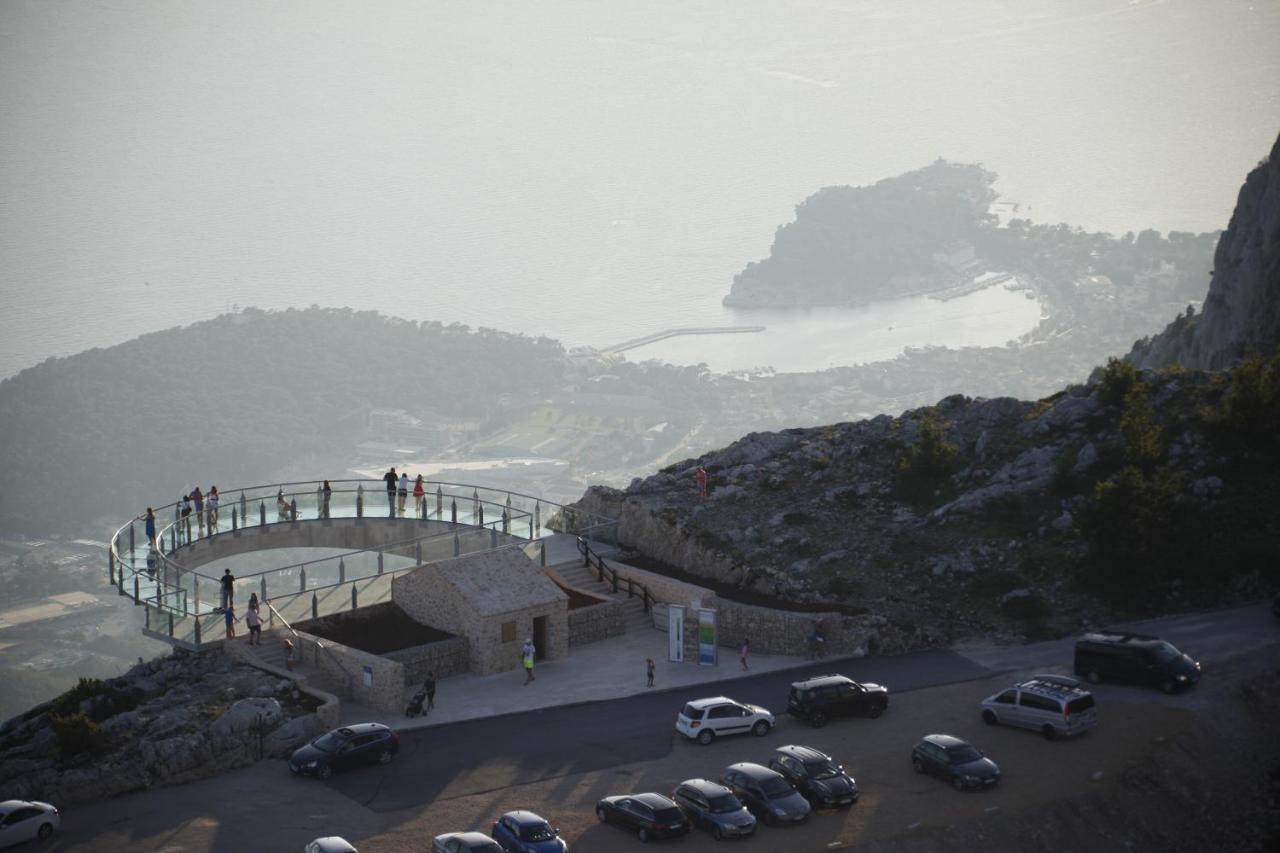 Apartments Rustica Makarska Exterior photo